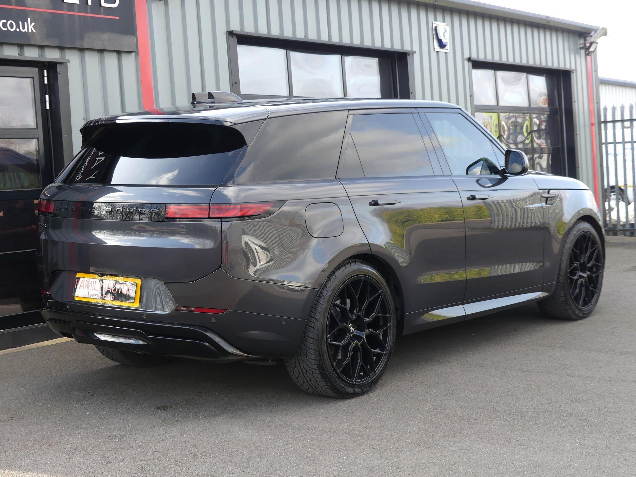 2024 Land Rover Range Rover Sport